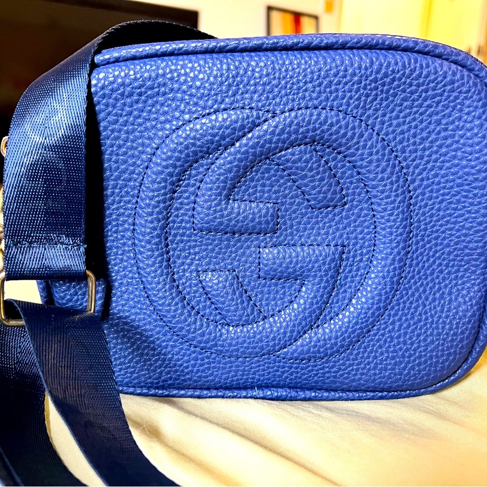 Brand new Designed inspired crossbody bag - Picture 2 of 4